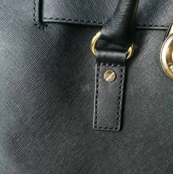 SOLD MK Large Hamilton Saffiano Leather Tote - Picture 12 of 16